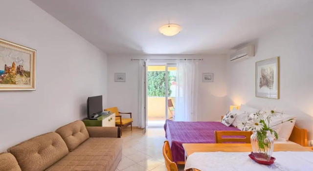 Студия с балконом Franulovic Apartments