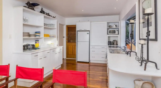 Коттедж Bayswater Holiday Home