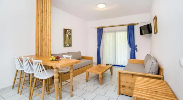 Апартаменты с видом на сад Rodon House Aparthotel