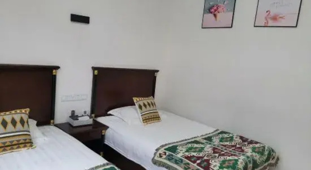 Семейный люкс с видом на внутренний двор Minyueju Homestay
