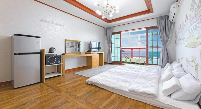 Номер Standard Jeju Badaaehyanggi Pension
