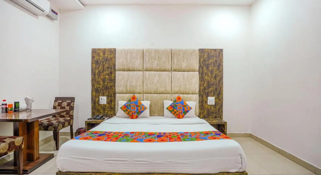 FabHotel Grand Inn