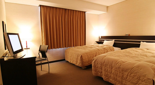 Двухместный номер Standard HOTEL CROWN HILLS FUJINOMIYA