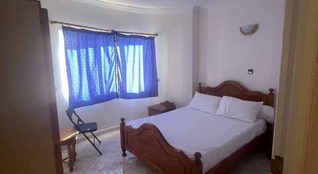 Hôtel ALMUNECAR, Rezerwuj Hotel Hotele w Tanger-Tetouan z parkingiem, Parking