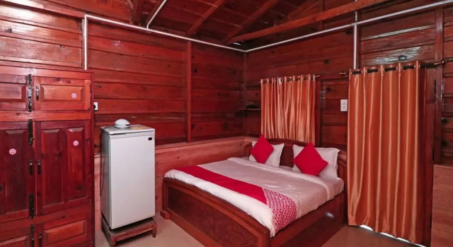Leela Palace Cottage by OYO Rooms, Rezervovat Rekreační dům Nainital Uttarakhand