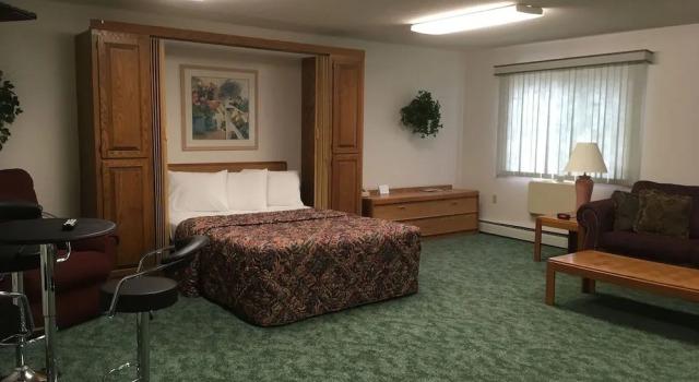 Value Host Motor Inn