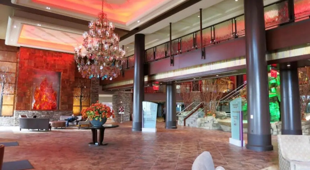 Mount Airy Casino Resort - Adults Only 21+, Rezerwuj Ośrodek wypoczynkowy Hotele 4-gwiazdkowe w Pensylwania, 4*