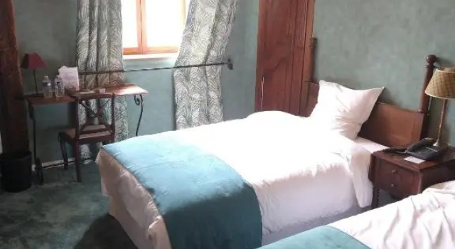 Двухместный номер Standard Hotel La Croix De Vernuche