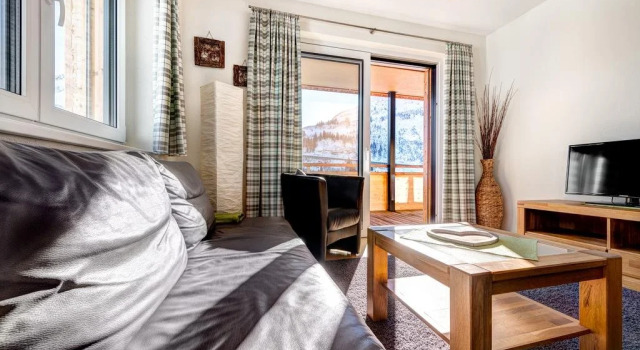 Hölderle Appartements Bertsch, Book Apartment Hotels in Vorarlberg with Parking, Parking
