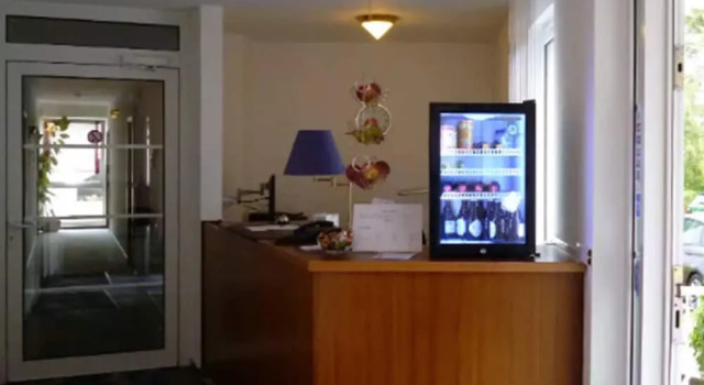 Hotel Garni, Забронировать Отель Отели Росбах-фор-дер-Хёэ с парковкой, Парковка