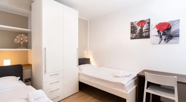 Апартаменты CAPRARIA appartments in historic center, with private parking