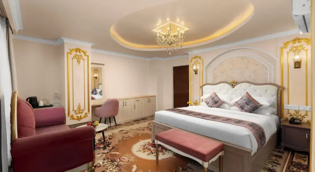 Полулюкс Hotel G Ramayana- Premium Stay