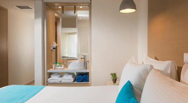 Одноместный номер Standard The Island Hotel