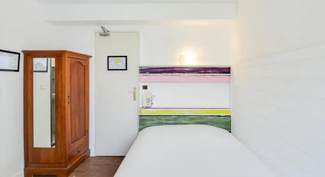 Номер Standard Brit Hotel Notre Dame