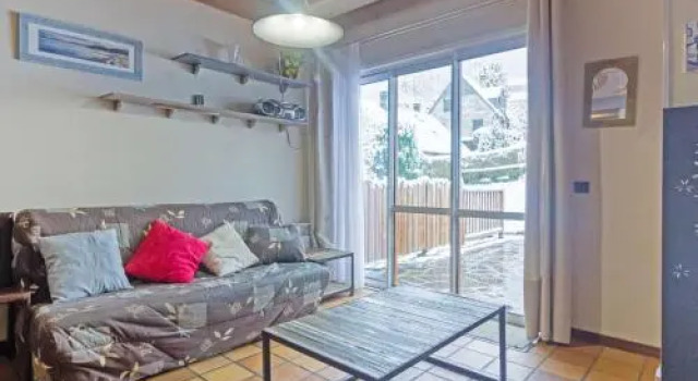 Apartment Agreable Chalet Mitoyen Sur 3 Niveaux Pour 6 Personnes, Rezervasyon Daire Pyrenees National Park otoparklı oteller, Otopark