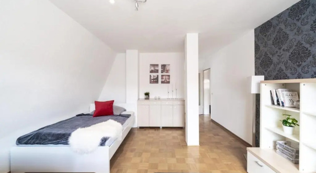 Mitten im Herzen von Hannover / Familienfreundlich / 80m², Забронировать Отель Митте Ганновер, рядом с Театр "Коммедиа Футура" на заводе "Айсфабрик"