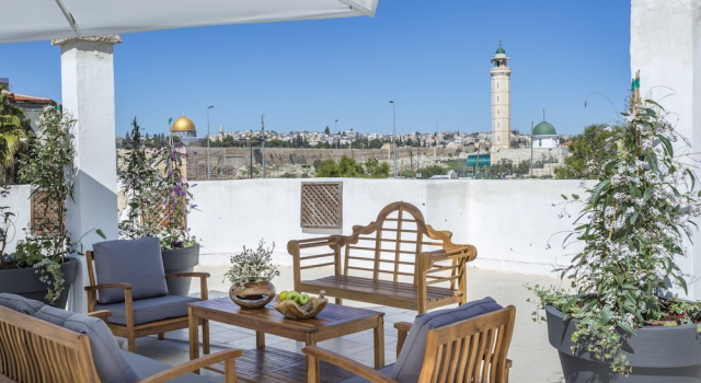 Mount of Olives Residence Glatt Kosher