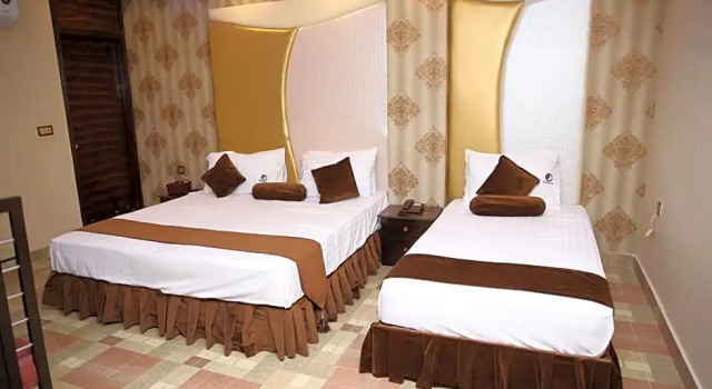 Номер Superior Premier Inn Gulberg Lahore