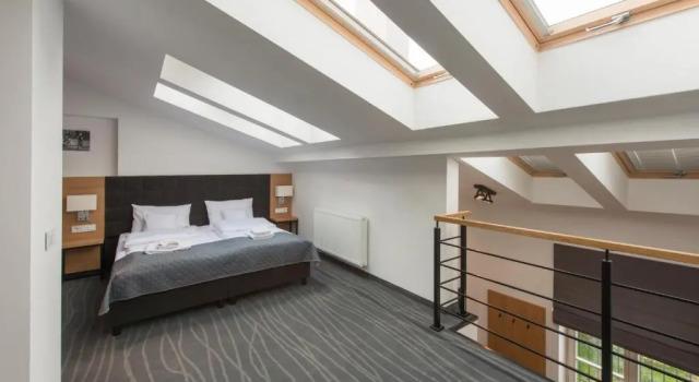 Апартаменты Deluxe Мансарда с балконом Aparthotel BC 29 Residence