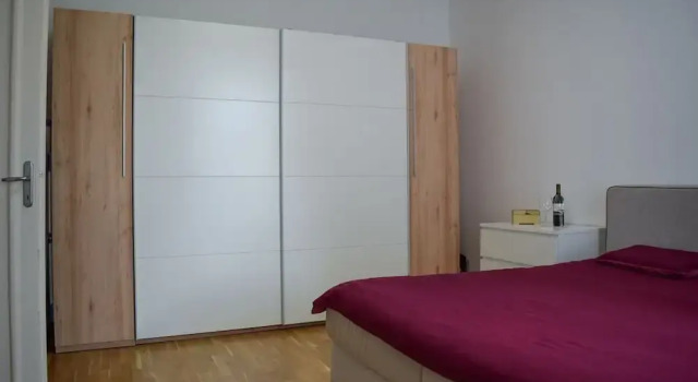 Modern apartment in Vienna near Danube