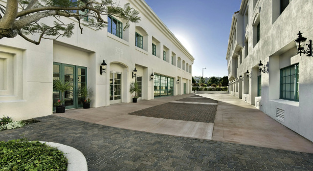 DoubleTree by Hilton San Pedro - Port of Los Angeles