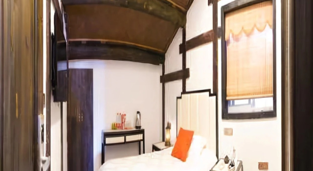 Manshenghuo Hotel