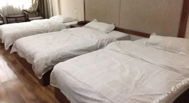 Chenchi Holiday Hotel
