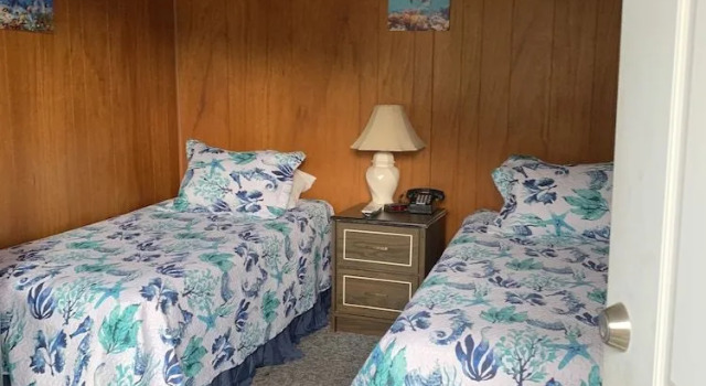 Curleys Resort & Dive Center, Buchen Sie Resort Sekiu Washington (state)