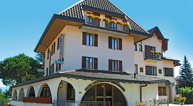 Hotel Alpino, Забронировать Отель Отели Озера Лугано с завтраком, Завтраки