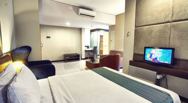 RedDoorz Plus at Blue Pacific Blok M, Book Hotel Jakarta Jakarta Province