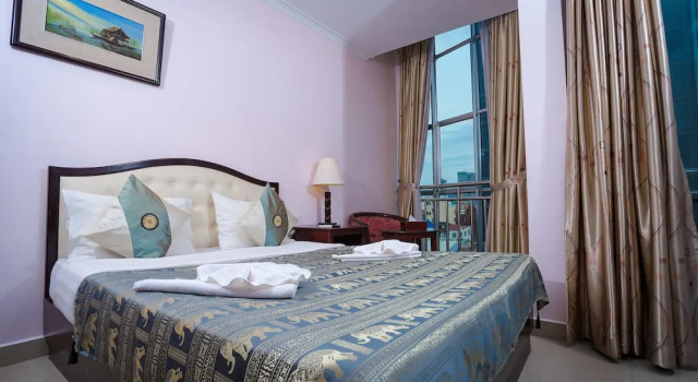 Двухместный семейный номер Standard с балконом Silver Mounts Hotel