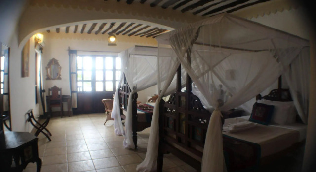 Langi Langi Beach Bungalows