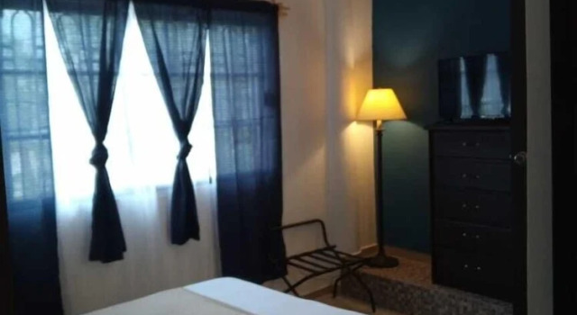 Antique Guest House Fundidora, Забронировать Гостевой дом Гостевые дома штата Нуэво-Леон, Гостевой дом
