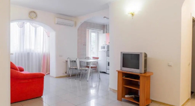 Apartment Triokhsviatytelskaya Street 3, Забронировать Апартаменты/квартира Киев Киевская область, рядом с Контрактовая площадь