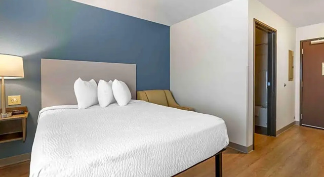 Двухместная студия Standard Extended Stay America Select Suites - Louisville - Airport