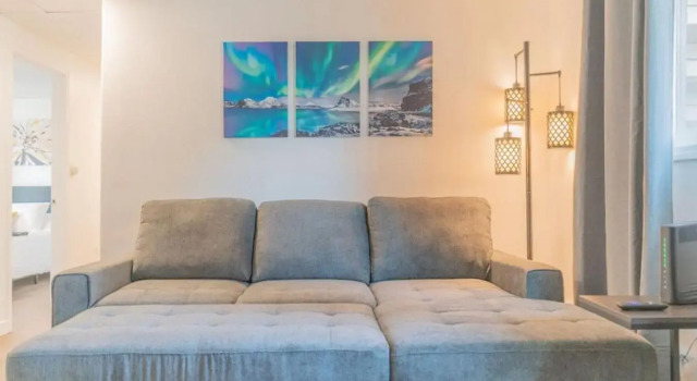 Executive Work Space With Modern Charm, Rezerwuj Hotel Fairbanks Alaska