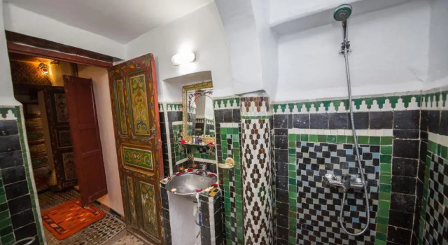 Двухместный номер Standard с балконом Riad Saphir Bleu Fes 12 century luxury home