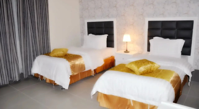Rozana ApartHotel