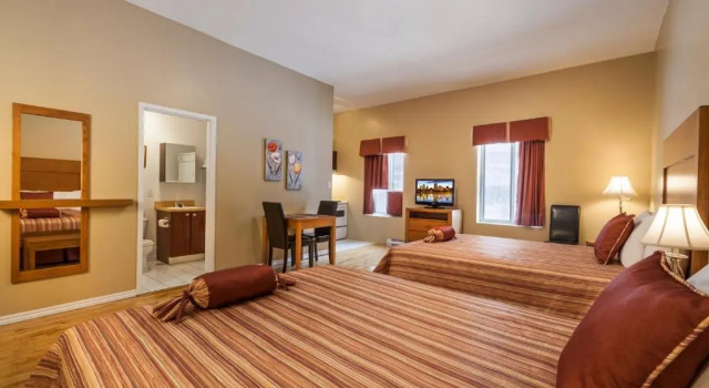 Четырёхместный номер Superior Hotel Abri du Voyageur