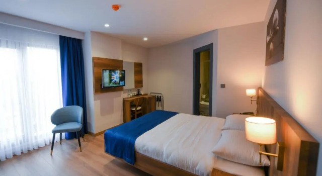 Ref Inn Hotel