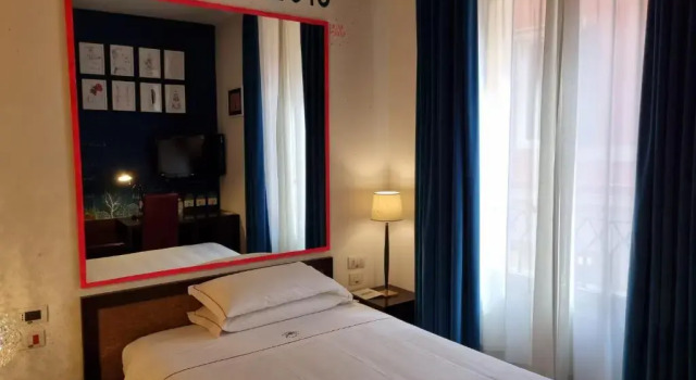 Номер Compact with French Bed Phi Hotel Bologna