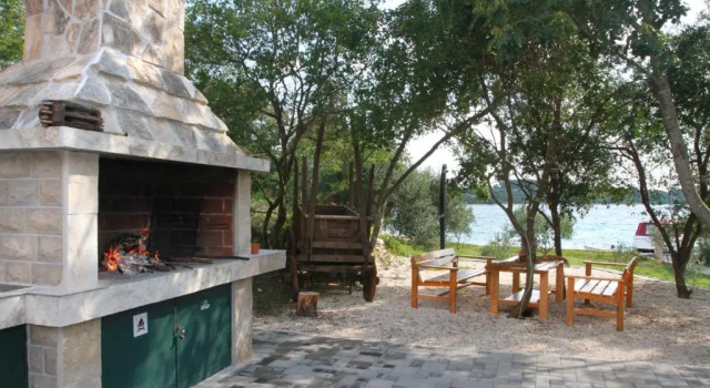 Holiday Batarelo, Réserver Hôtel Okrug Gornji Ciovo Island