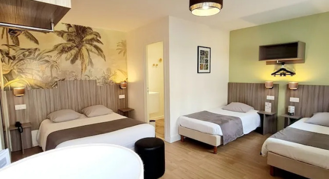 Номер Standard Hotel Caravelle