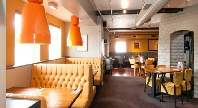 Номер Standard Premier Inn Bristol East - Emersons Green