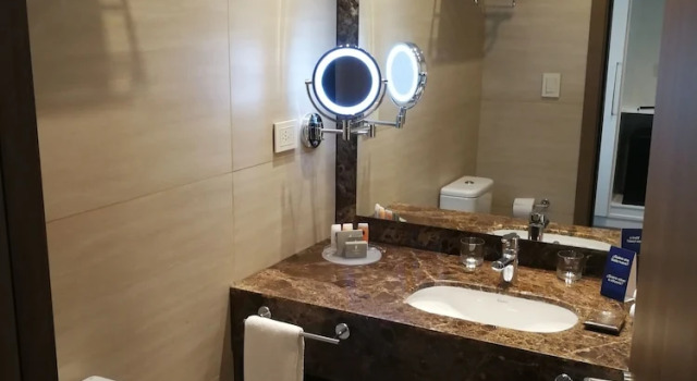 Номер Superior Paseo La Galería Hotel & Suites