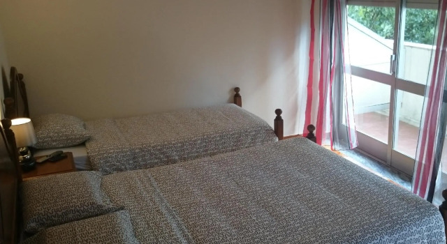 Трёхместный номер Standard с балконом Residencial S. Gião