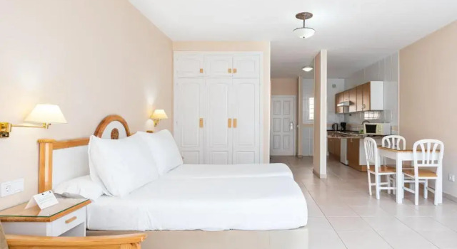 Студия Hotel El Duque