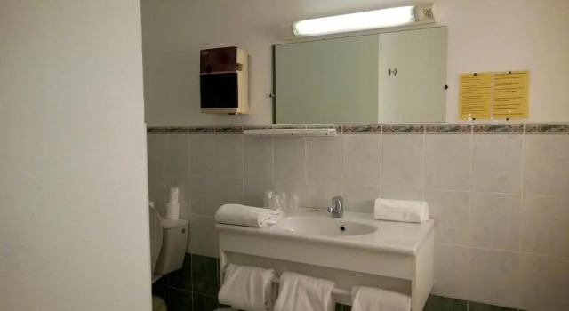 Четырёхместный номер Standard Hotel Du Rocher