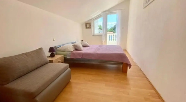 Apartments Franciska i Tihomir, Varaa Huoneisto Rab 