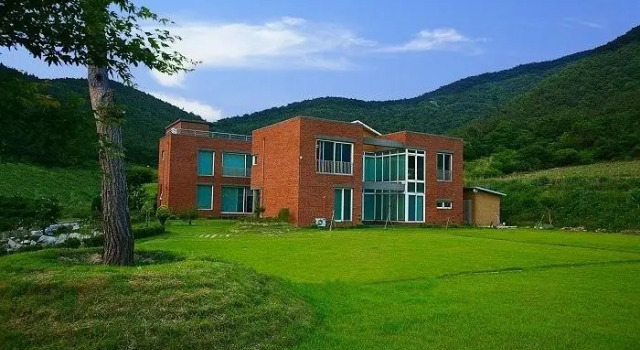 Buan Mookbang Sandle Gookhwa Pension